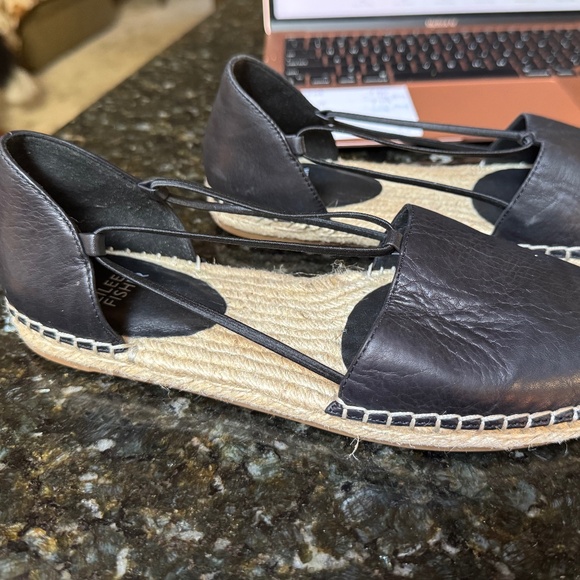 EILEEN Fisher Lee Espadrille Flat Leather sandals in black wash size 7.5 - Picture 3 of 4